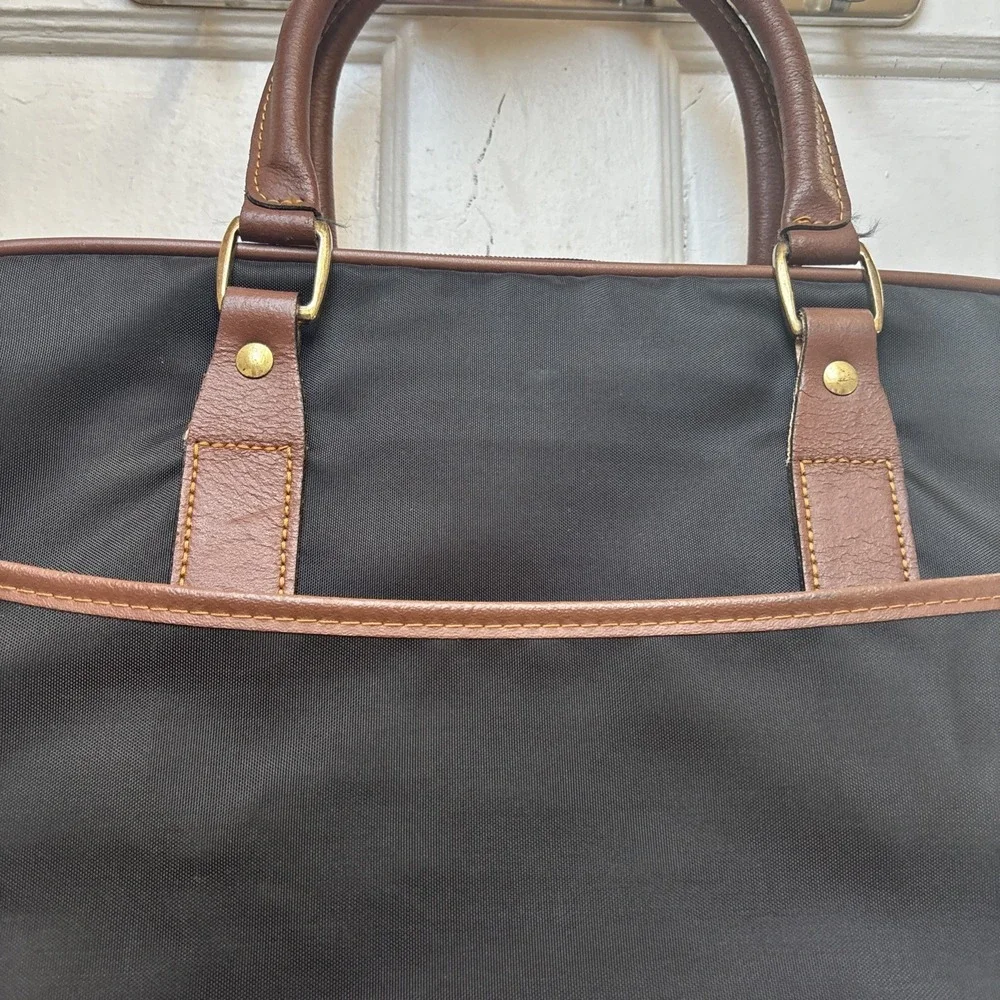 Vintage LARK Luggage  Bag Small Suitcase /Briefcase‎ 90s Black Nylon. 14 X 18